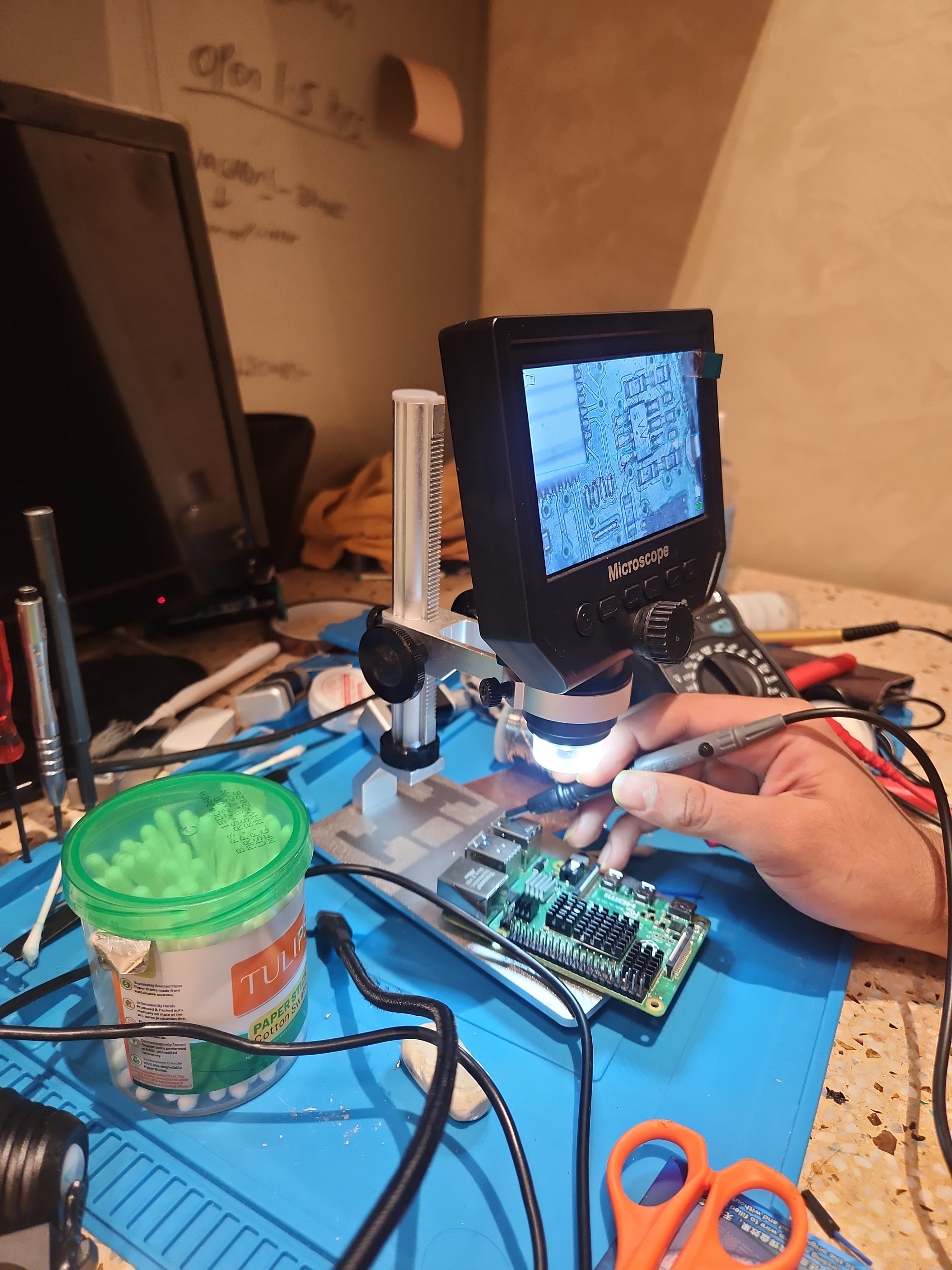 Microscope diagnostics